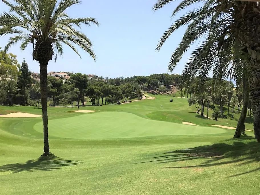 Apartment Brisa Quebrada Beach, 2 Bed, Sea Views, Pool Benalmadena Spain